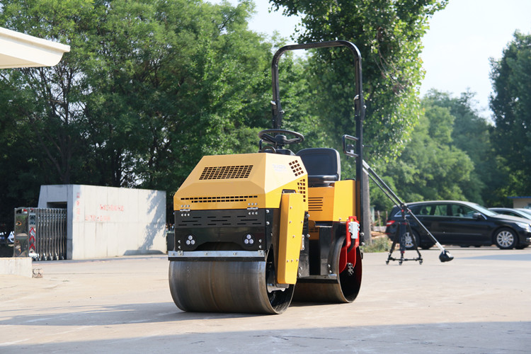 “明星款”小型壓路機(jī)，讓大家的選擇不再“迷路”！